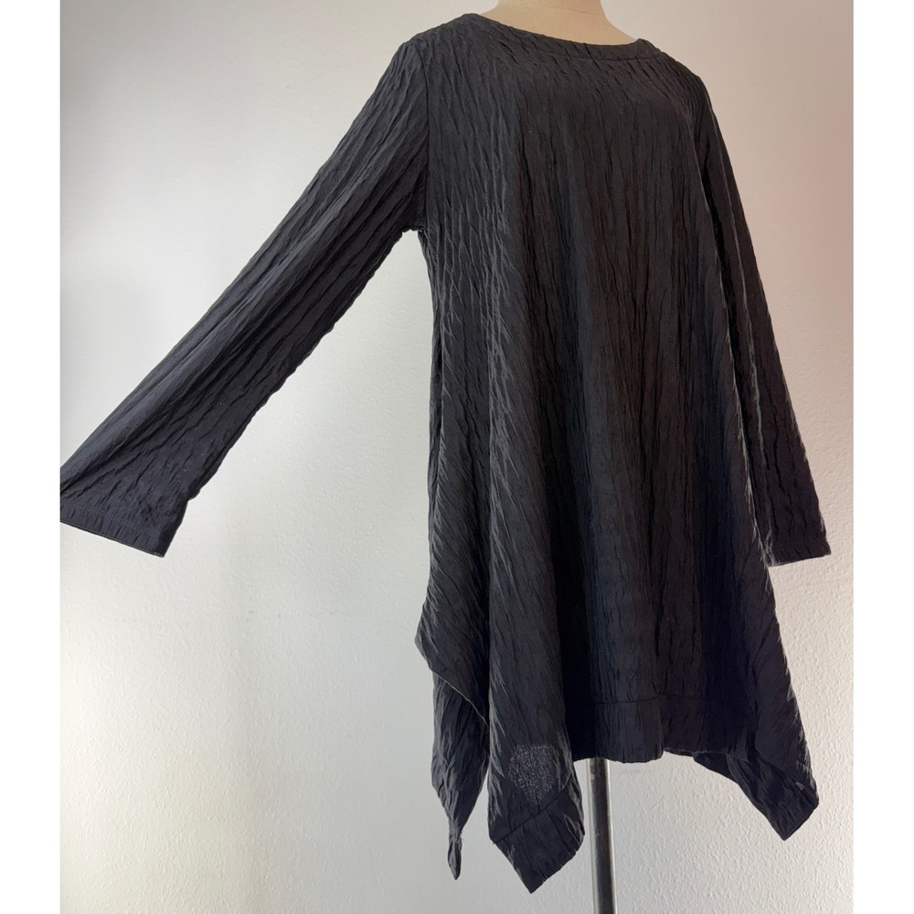 VTG Black Crinkle Textured Asymmetric Hem Tunic Cover Up Fairy Grunge Whimsigoth